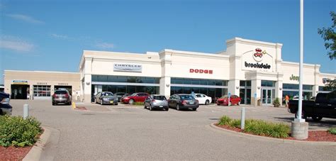Walser <b>Chrysler</b> <b>Jeep</b> Dodge Ram draws in customers new and old the natural way: with top-quality automobiles, a sales experience focused squarely on the customer’s needs, and a little ol’-fashioned common sense. . Brookdale chrysler jeep brooklyn park mn